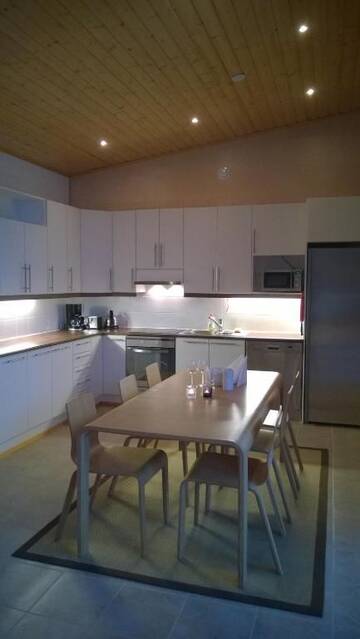 Фото номера Дом с 3 спальнями Дома для отпуска Kuoreksenniemi Villas &amp; Lakehouse г. Пуумала 13