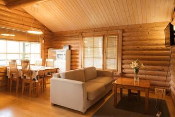 Фото номера Вилла с 2 спальнями Курортные отели Wellbeing365 Resort Mannilanniemi г. Пуумала 10