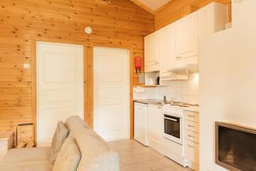 Фото номера Вилла с 2 спальнями Курортные отели Wellbeing365 Resort Mannilanniemi г. Пуумала 18